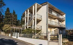 Apartments Aurora